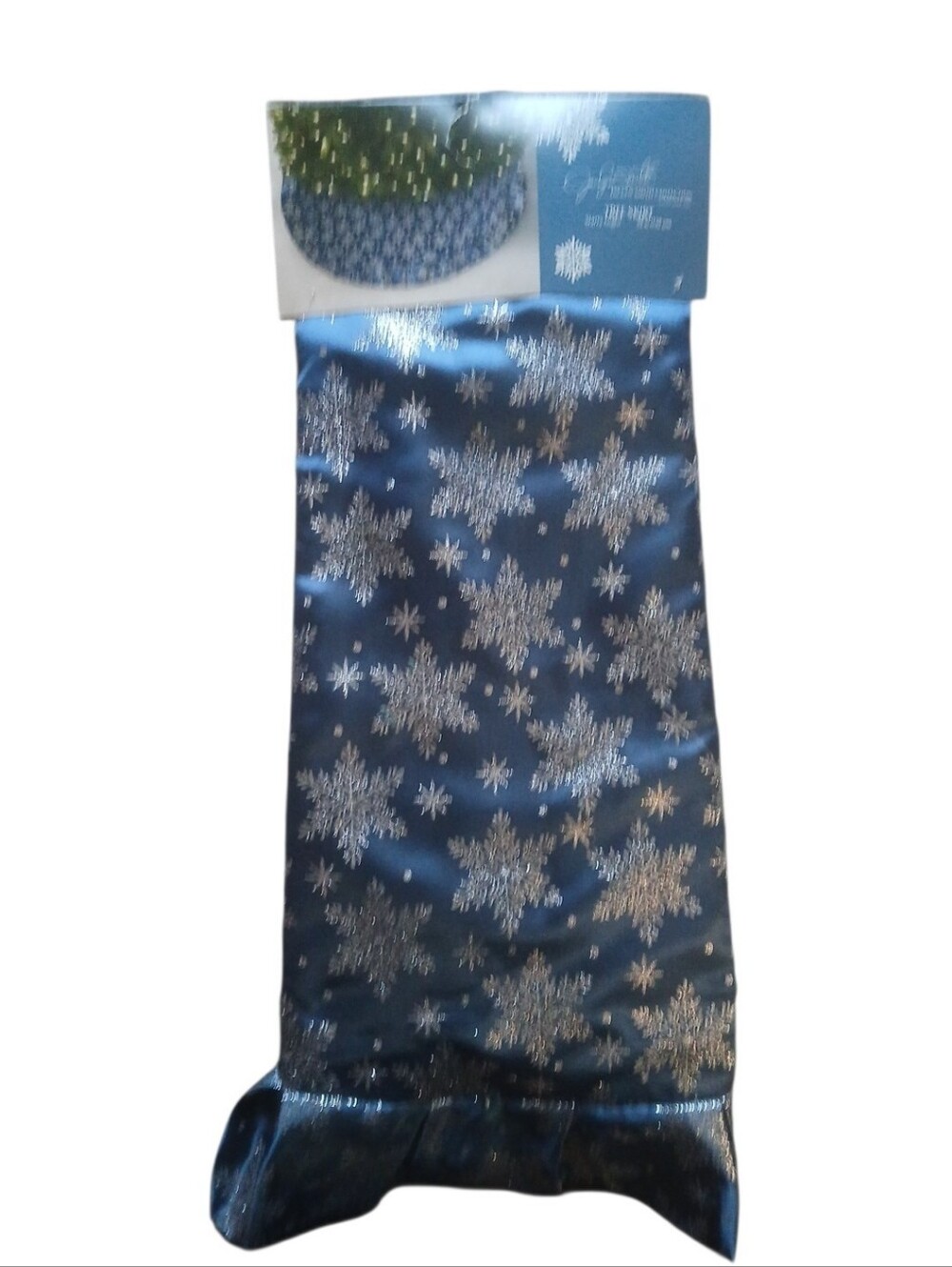 Jaclyn Smith Navy Skirt with Silver Snowflake Print